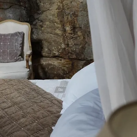 Manoir Des Douets Fleuris Cancale