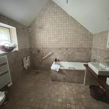 Manoir Des Douets Fleuris 3*
