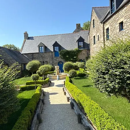 Manoir Des Douets Fleuris